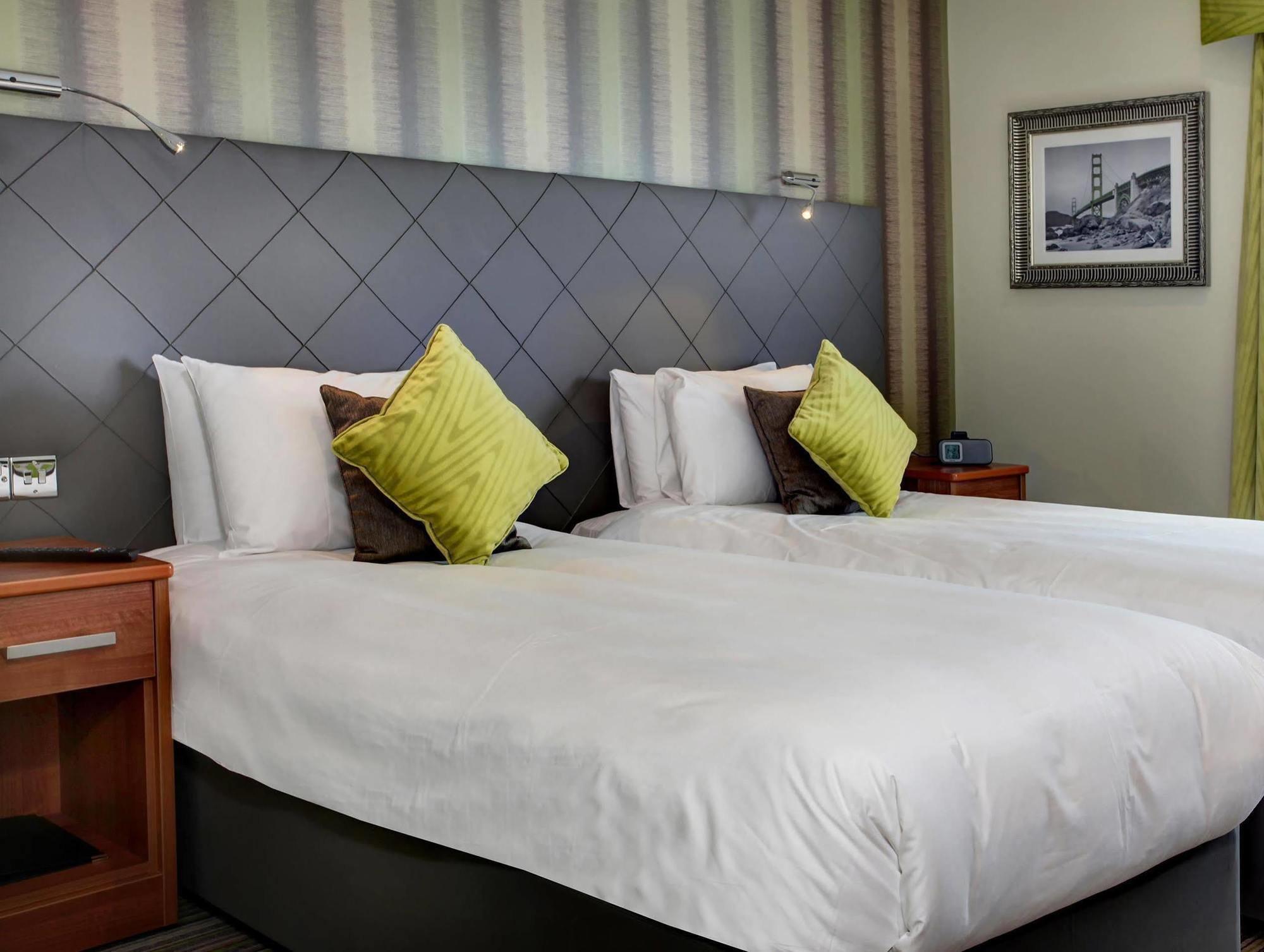 Magnolia Park Hotel, Golf & Country Club Boarstall Ngoại thất bức ảnh